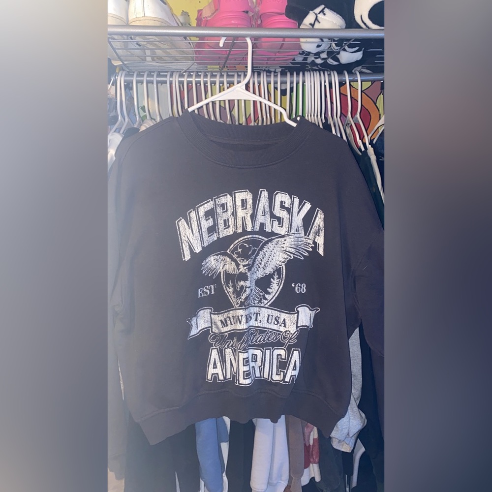 sweatshirt